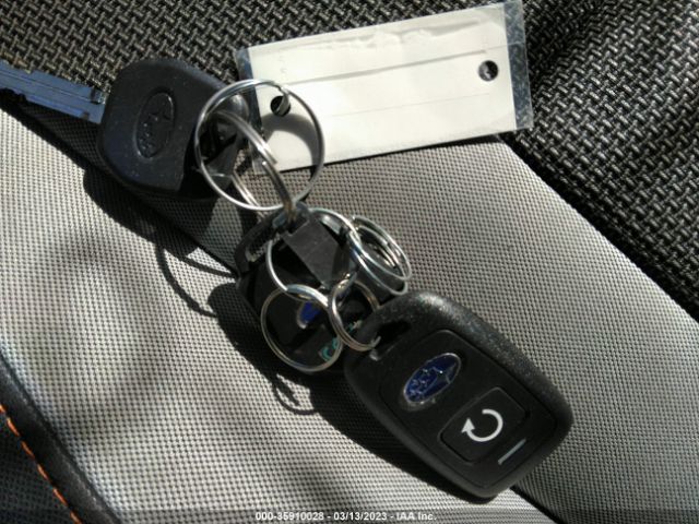 JF2GTACC7KH268843 Subaru Crosstrek Premium