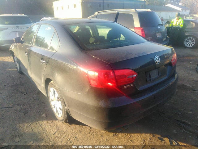 3VW2K7AJXCM383172 Volkswagen Jetta Sedan S