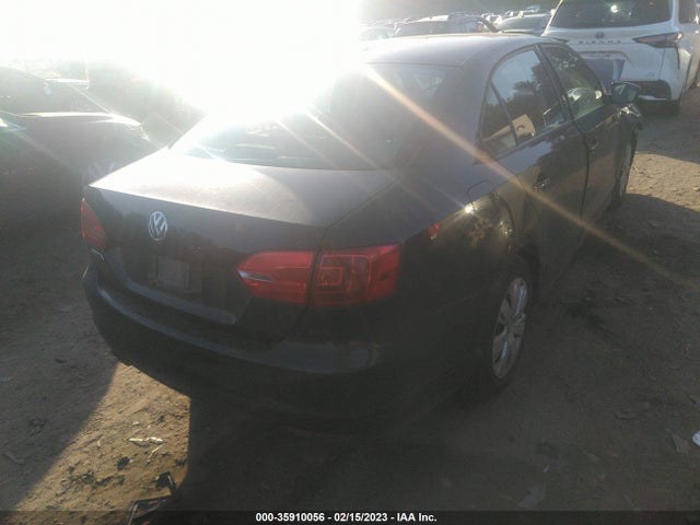 3VW2K7AJXCM383172 Volkswagen Jetta Sedan S