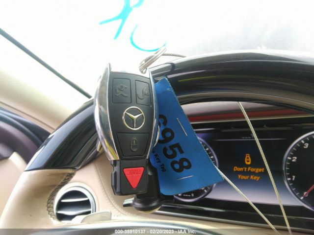 WDDUG8CB7FA127037 Mercedes-Benz S-class S 550