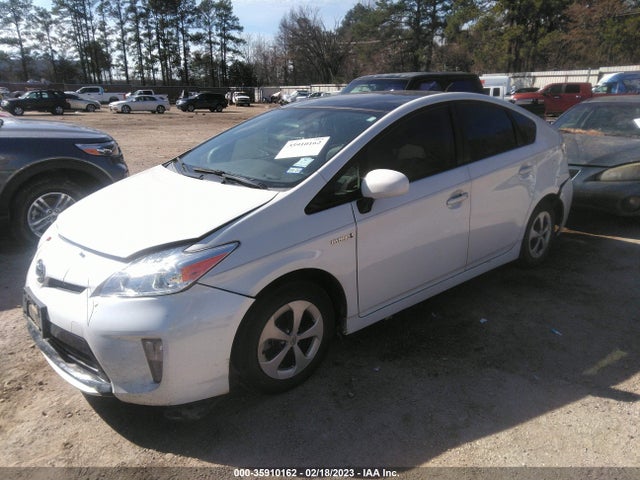 Toyota Prius Four/five/three/one/two 2014 JTDKN3DU6E1777681 Image 2