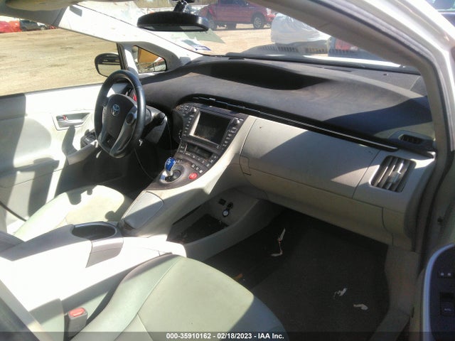 Toyota Prius Four/five/three/one/two 2014 JTDKN3DU6E1777681 Image 5