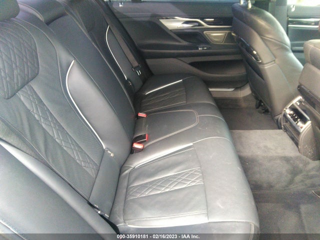 BMW 7 Series 740i 2022 WBA7T2C0XNCJ89644 Image 8
