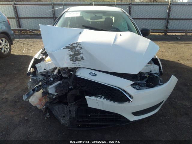 1FADP3E22FL299836 Ford FOCUS S