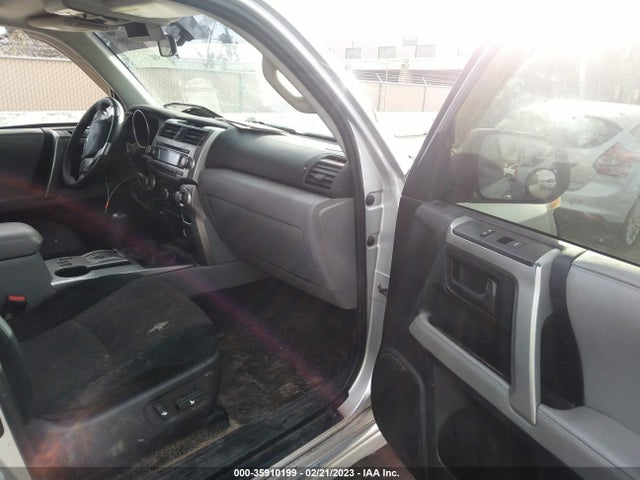 2011 TOYOTA 4RUNNER TRAIL/SR5/LIMITED VIN: JTEBU5JR8B5033322