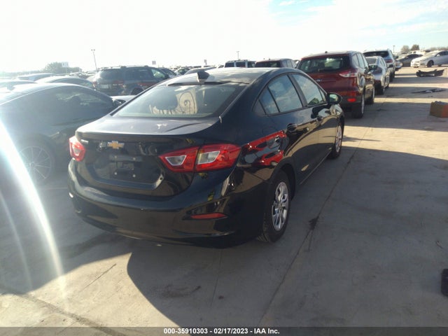 Chevrolet Cruze 2019 1G1BJ5SM1K7102171 Image 4