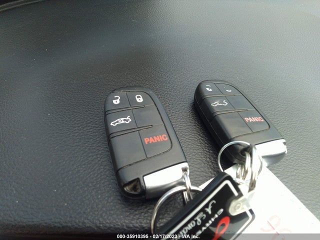 Chrysler 200 Limited 2015 1C3CCCAB6FN683067 Image 11
