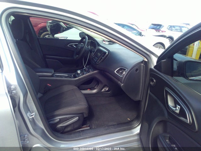 Chrysler 200 Limited 2015 1C3CCCAB6FN683067 Image 5