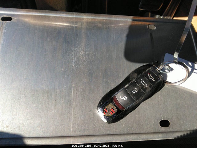 2014 Porsche Cayman, VIN: WP0AB2A89EK192366