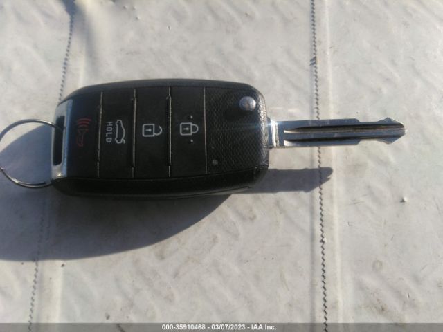 3KPFK4A71HE137538 KIA FORTE LX