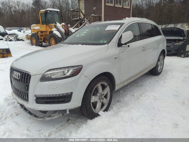 2015 Audi Q7, VIN: WA1CGAFE4FD027831