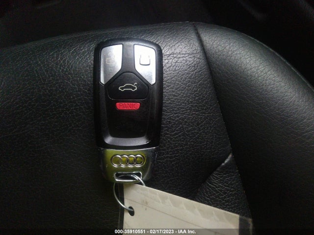WA1AHAF7XHD041564 Audi Q7 PREMIUM