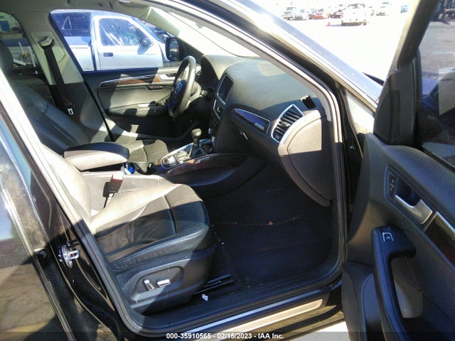 WA1LFAFP8EA065826 Audi Q5 Premium Plus