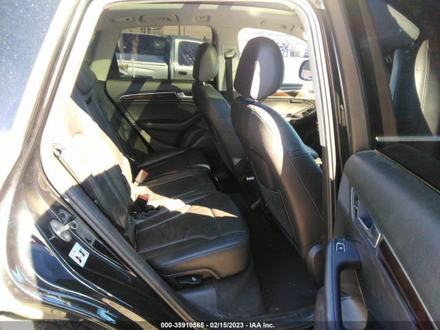 WA1LFAFP8EA065826 Audi Q5 Premium Plus