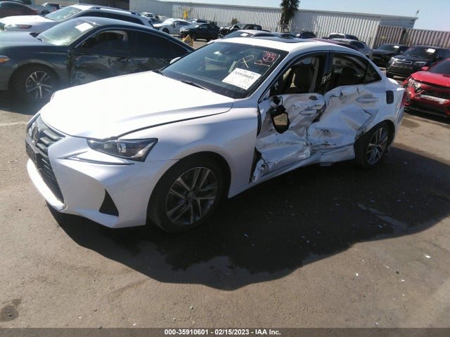 2019 Lexus IS, VIN: JTHBA1D26K5094154