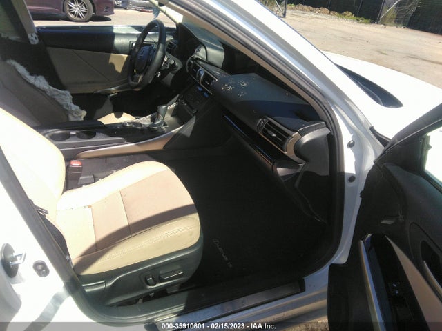 2019 Lexus IS, VIN: JTHBA1D26K5094154