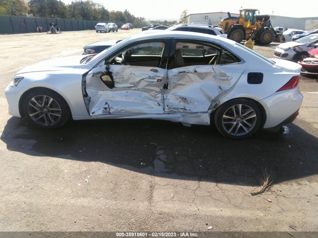 2019 Lexus IS, VIN: JTHBA1D26K5094154