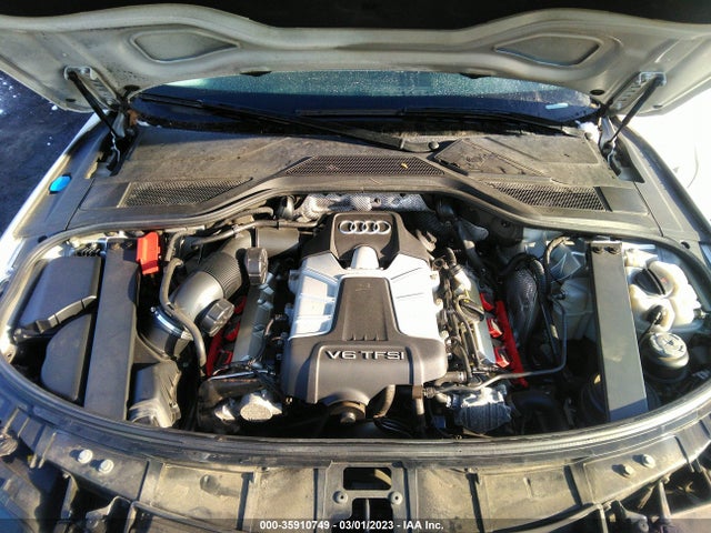 2013 AUDI A8 3.0L VIN: WAUAGAFD7DN018260
