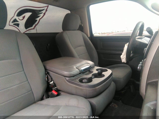 2014 RAM 1500 EXPRESS VIN: 3C6JR6AT2EG240425