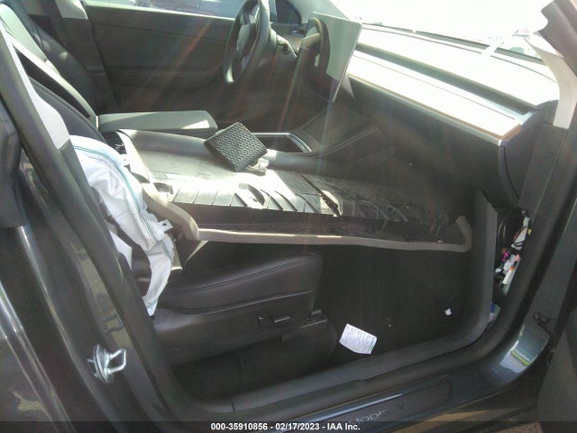 Tesla Model Y Long Range 2022 7SAYGDEEXNF512712 Image 6