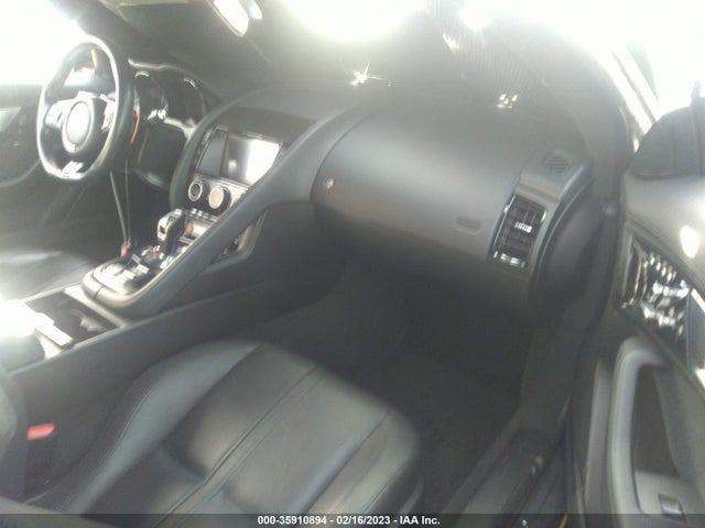 2015 Jaguar F-TYPE, VIN: SAJWA6BU7F8K15672