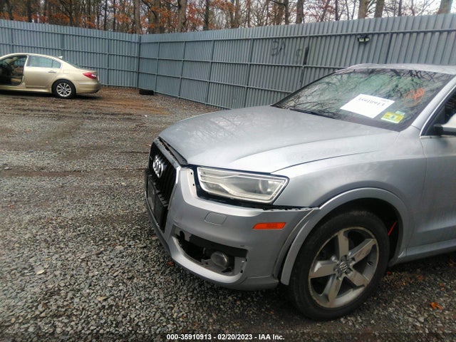 WA1EFCFS2FR011059 Audi Q3 2.0t Premium Plus