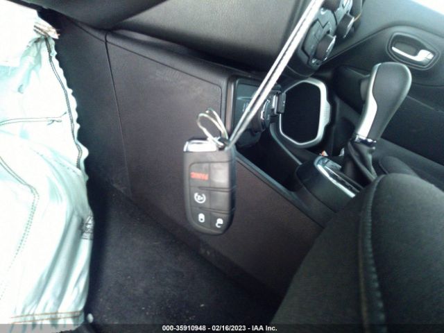 ZACNJDBB0MPM36580 Jeep Renegade Latitude