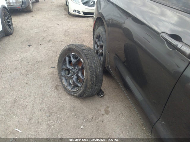 2C4RC1FG8LR126352 Chrysler Pacifica Touring