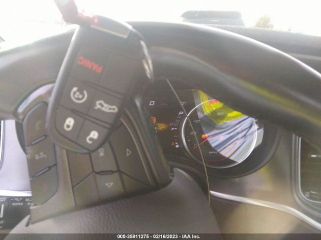 2C3CDXBG0KH703038 Dodge Charger Sxt