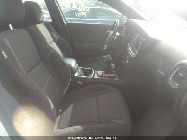 2C3CDXBG0KH703038 Dodge Charger Sxt