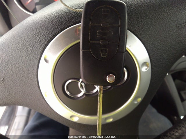 2004 AUDI TT VIN: TRUSC28NX41009094