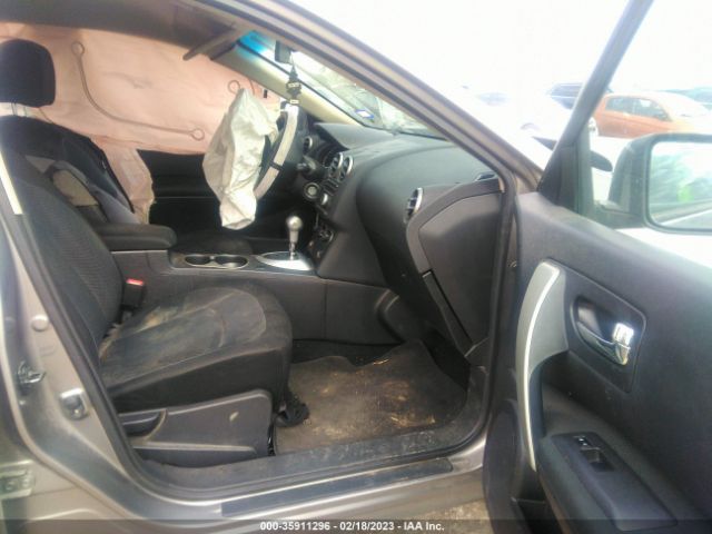 JN8AS5MT8EW603660 Nissan Rogue Select S
