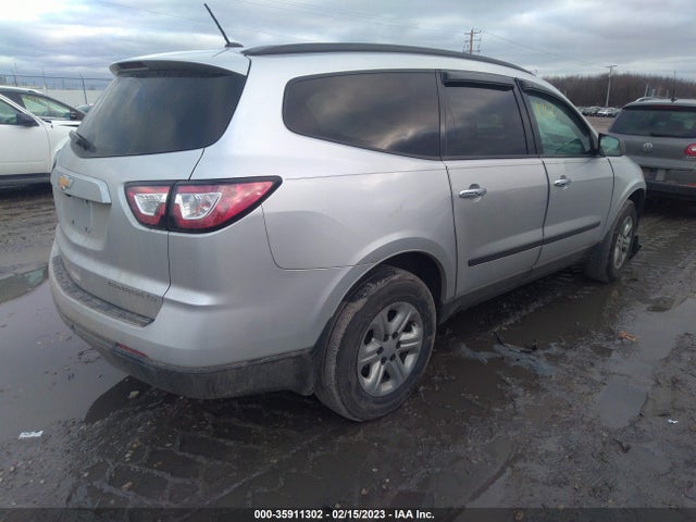 Chevrolet Traverse Ls 2015 1GNKVFED1FJ278490 Image 4