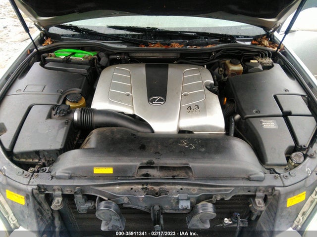 Lexus LS 430 2004 JTHBN36F440134263 Image 11