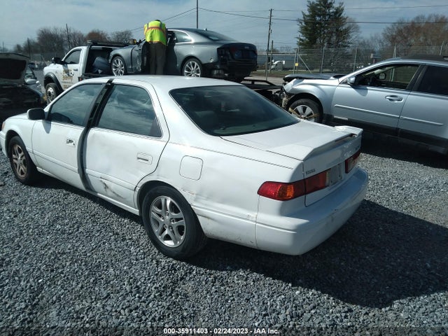 Toyota Camry 2001 4T1BG22K51U866717 Image 3