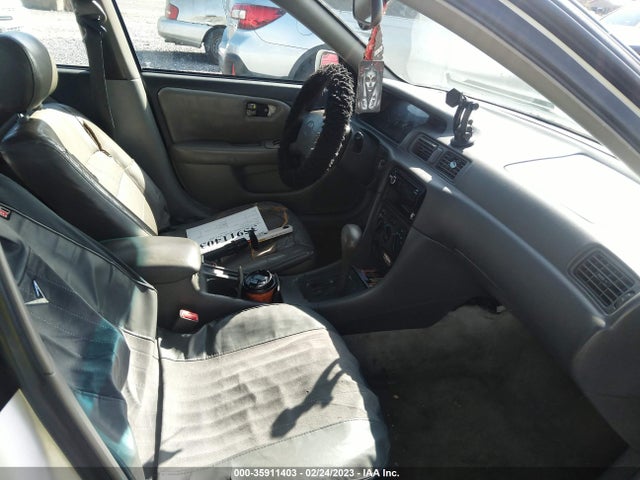 Toyota Camry 2001 4T1BG22K51U866717 Image 5