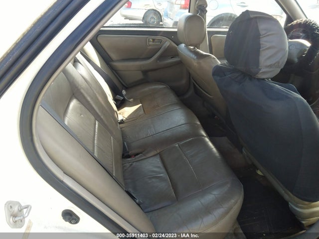 Toyota Camry 2001 4T1BG22K51U866717 Image 8