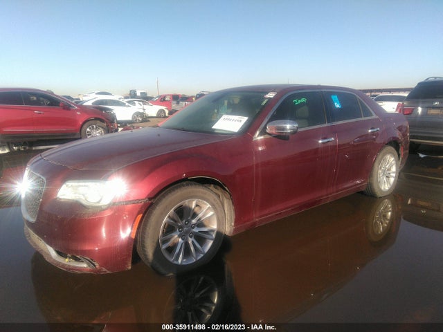 2015 Chrysler 300, VIN: 2C3CCAEG9FH808310
