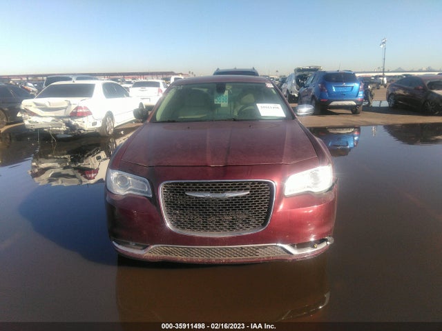 2015 Chrysler 300, VIN: 2C3CCAEG9FH808310