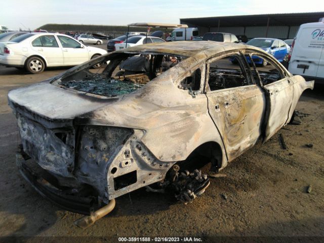 3FA6P0HD6LR256747 Ford FUSION SE
