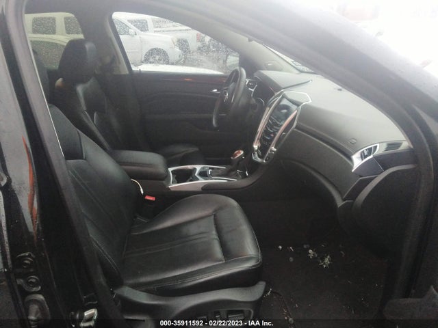 2015 Cadillac SRX, VIN: 3GYFNGE38FS585249