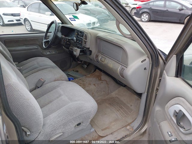1998 CHEVROLET C/K 1500 VIN: 2GCEC19RXW1189564