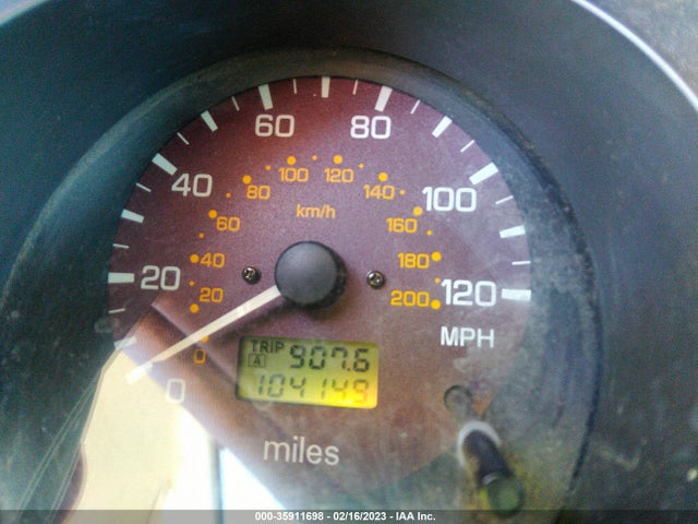 Mitsubishi Montero 2001 JA4MW51R71J014073 Image 8