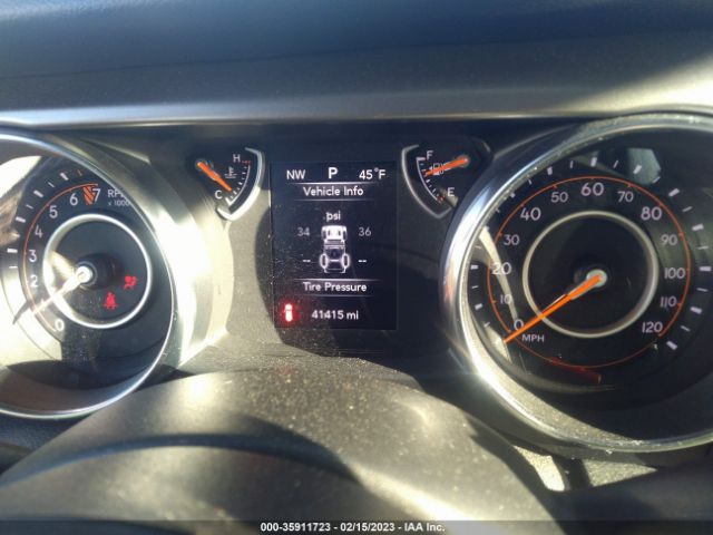 1C4HJXDG1KW558519 Jeep Wrangler Unlimited Sport S