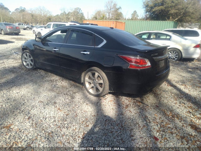 2015 Nissan Altima, VIN: 1N4AL3AP9FC185879