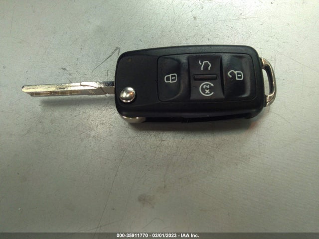 1VWGT7A33HC067478 Volkswagen Passat 1.8t Se W/technology