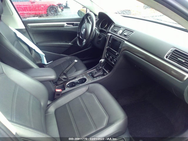 1VWGT7A33HC067478 Volkswagen Passat 1.8t Se W/technology