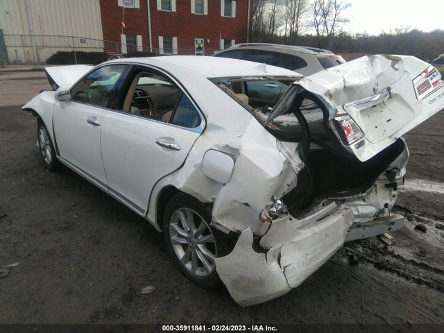 Lexus ES 2011 JTHBK1EG6B2463815 Image 3