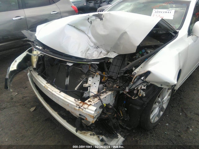 Lexus ES 2011 JTHBK1EG6B2463815 Image 6