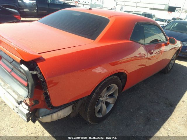 2C3CDZAG0KH642058 Dodge Challenger Sxt